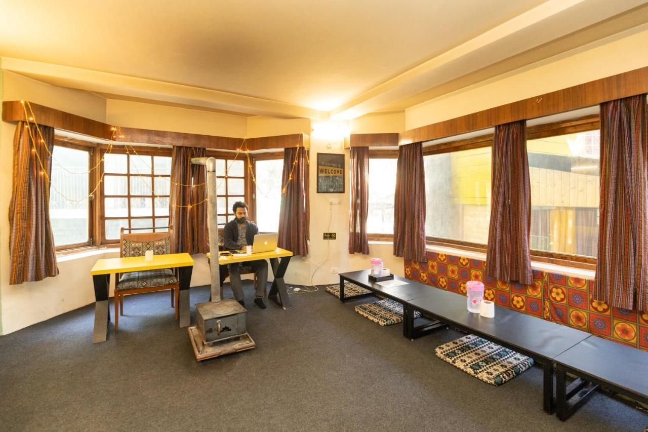 The Hosteller Manali Exterior foto